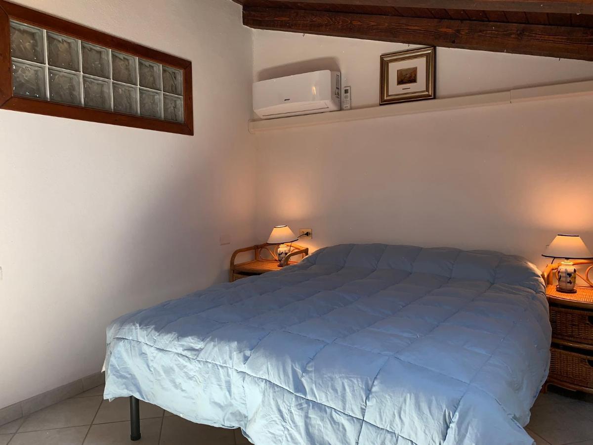 Appartamento I Geranei Centro San Teodoro  Luaran gambar